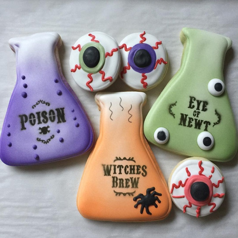 Cookie Cutter Science Flask 4in