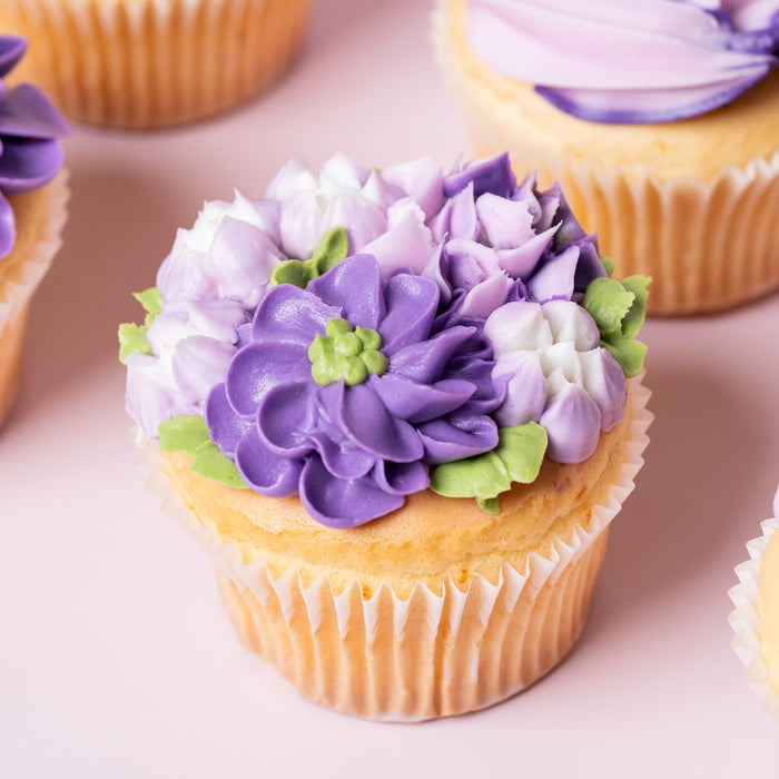 Floral Cupcake Class - Saturday 10.1.26 9:30am