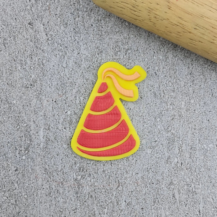 Stamp Debosser With Cutter Party Hat Mini