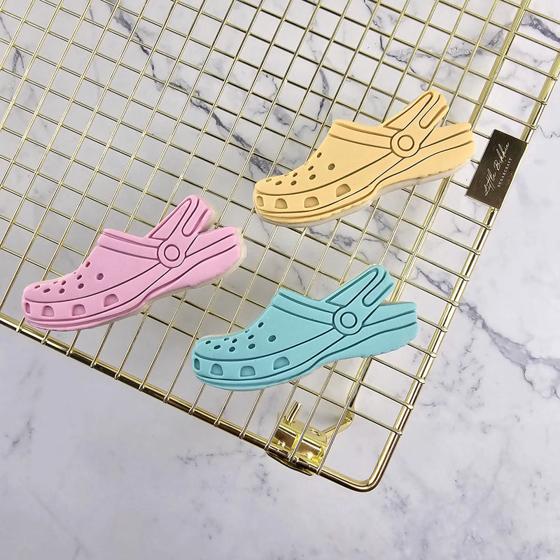 Stamp Embosser With Cutter Croc Shoe