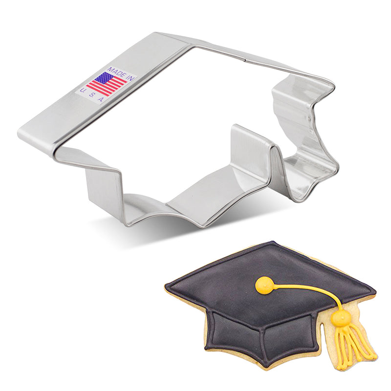 Cookie Cutter Graduation Cap 3in