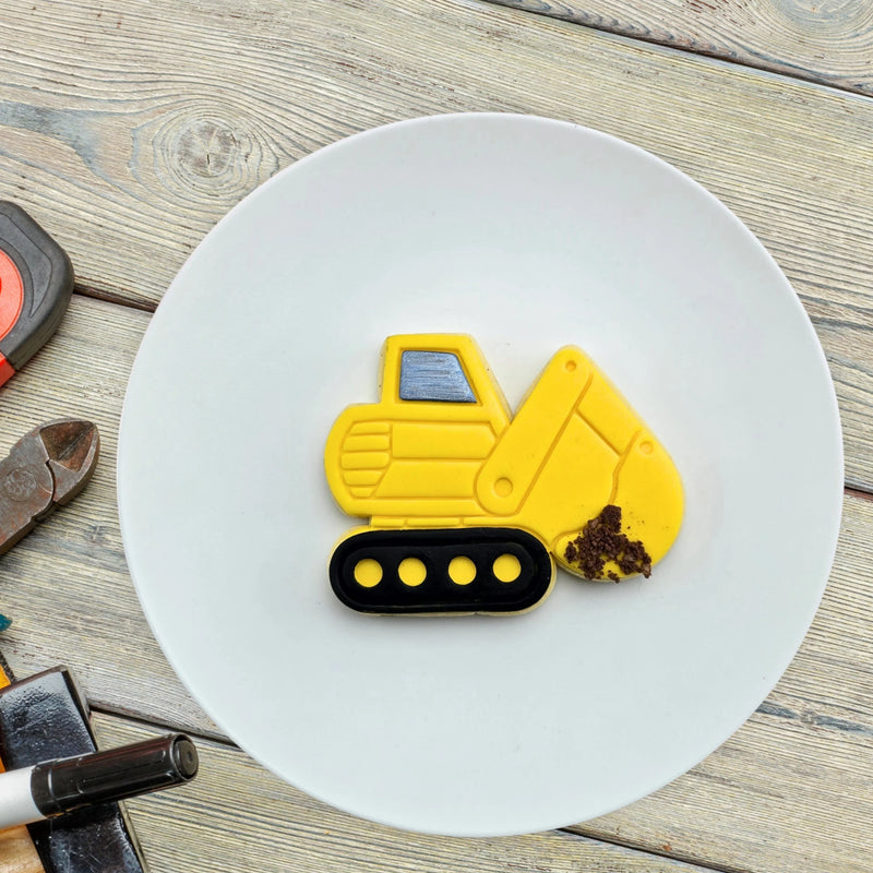 Stamp Embosser With Cutter Digger