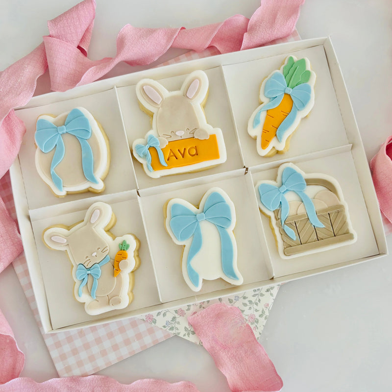 Layer Set 'Sweet P' Carrot With Bow