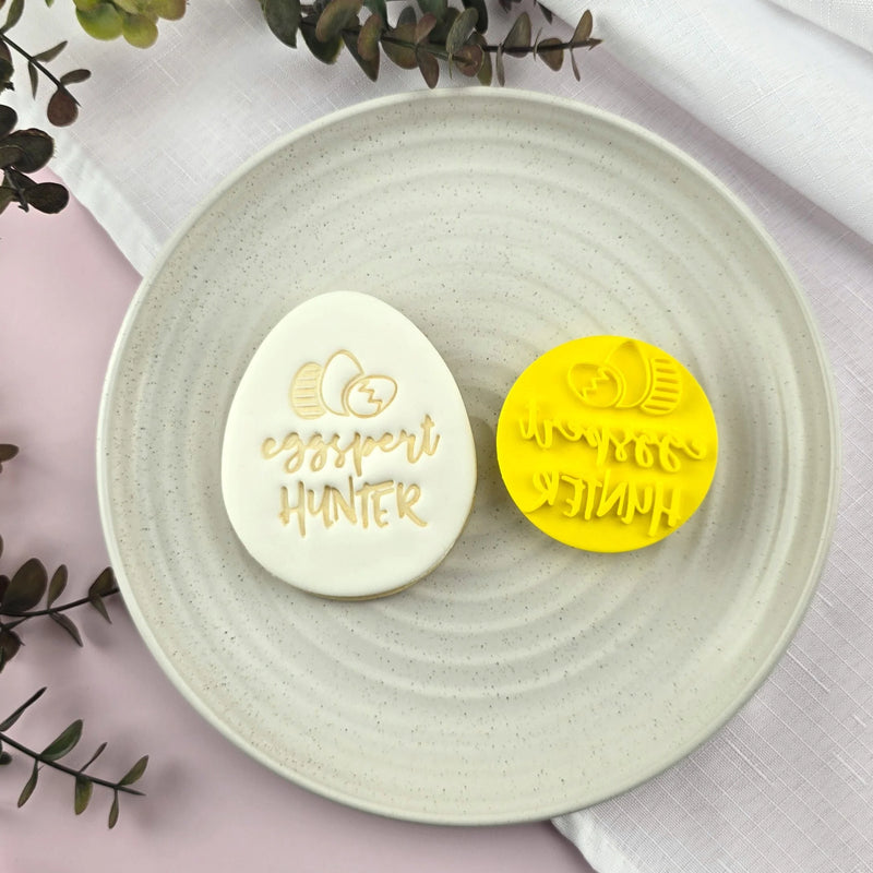 Stamp Embosser Eggspert Hunter