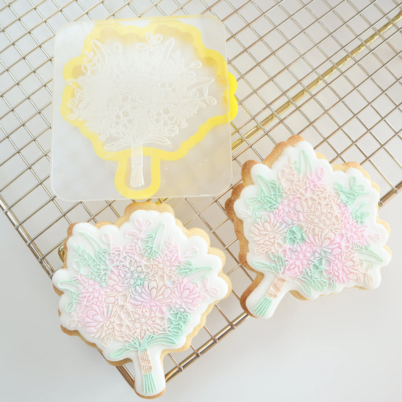 Stamp Debosser With Cutter Floral Bouquet