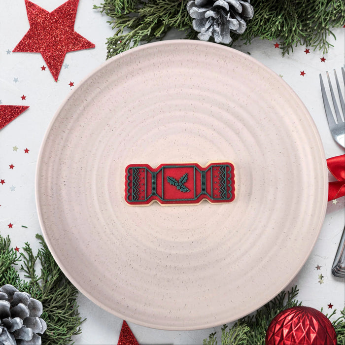 Stamp Debosser With Cutter Christmas Cracker Mini