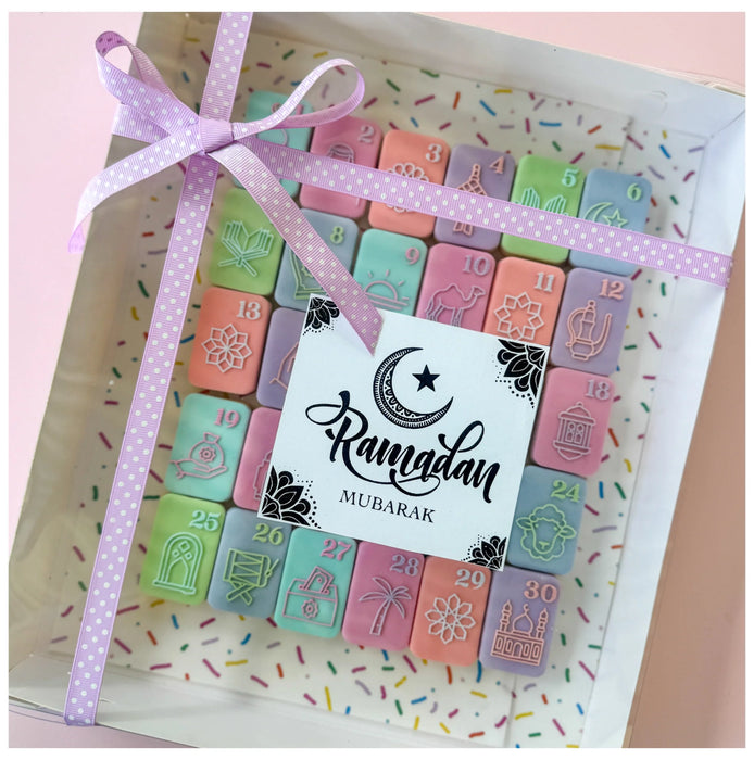 Stamp Debosser With Cutter 'Little Biscut" Ramadan Calendar Set