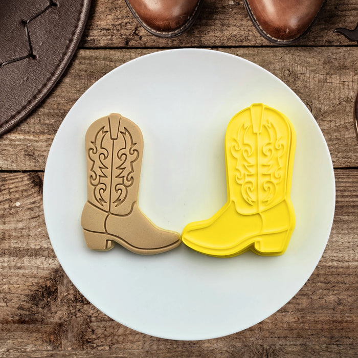 Stamp Embosser With Cutter Western Boot