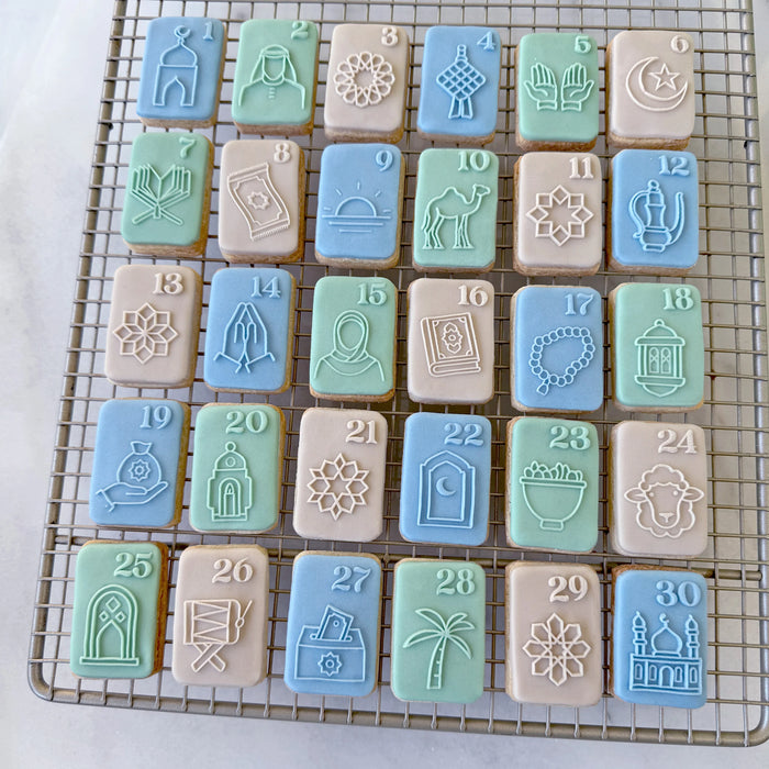Stamp Debosser With Cutter 'Little Biscut" Ramadan Calendar Set