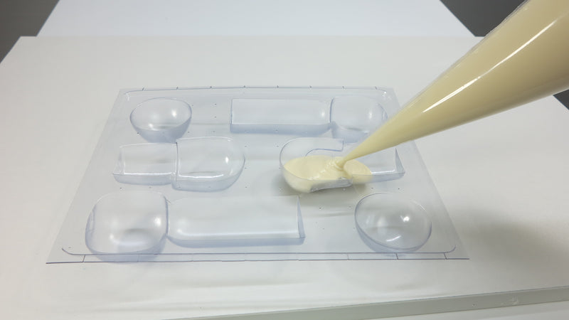 Plastic Chocolate Mould Chockeshi Doll *Clearance*