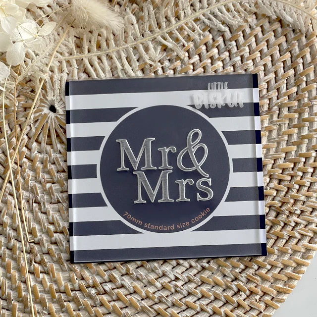 Debosser Plate 'Little Biskut' Mr & Mrs