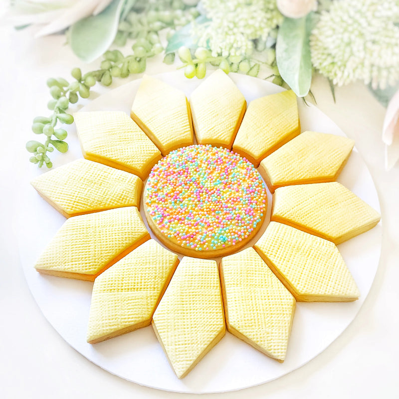Cookie Cutter 'Bikkie Smalls' Geo Sunflower