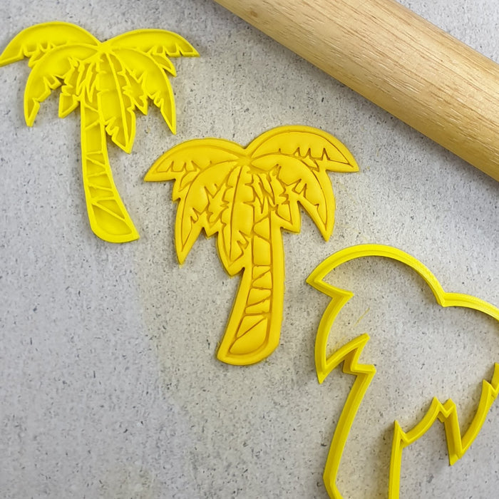 STAMP EMBOSSER WITH CUTTER PALM TREE