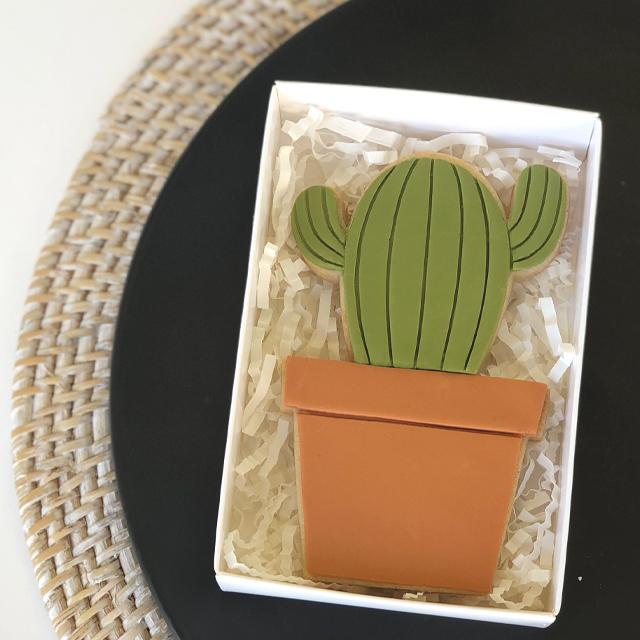 Stamp Embosser With Cutter 'Little Biskut' Cactus Plant
