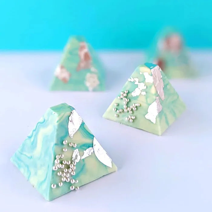 Plastic Mould Pyramid Truffle